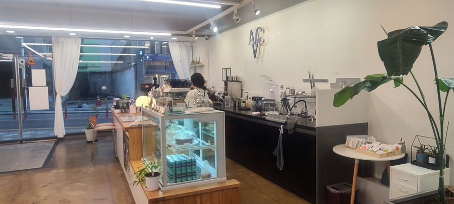 신포동 카페